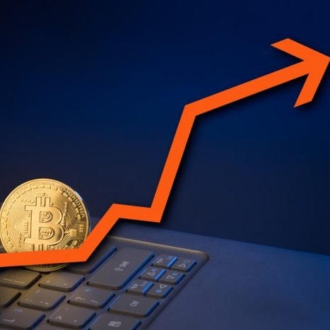 Bitcoin breaks record at US$125,000 as deVere CEO Nigel Green predicts a surge to US$150,000